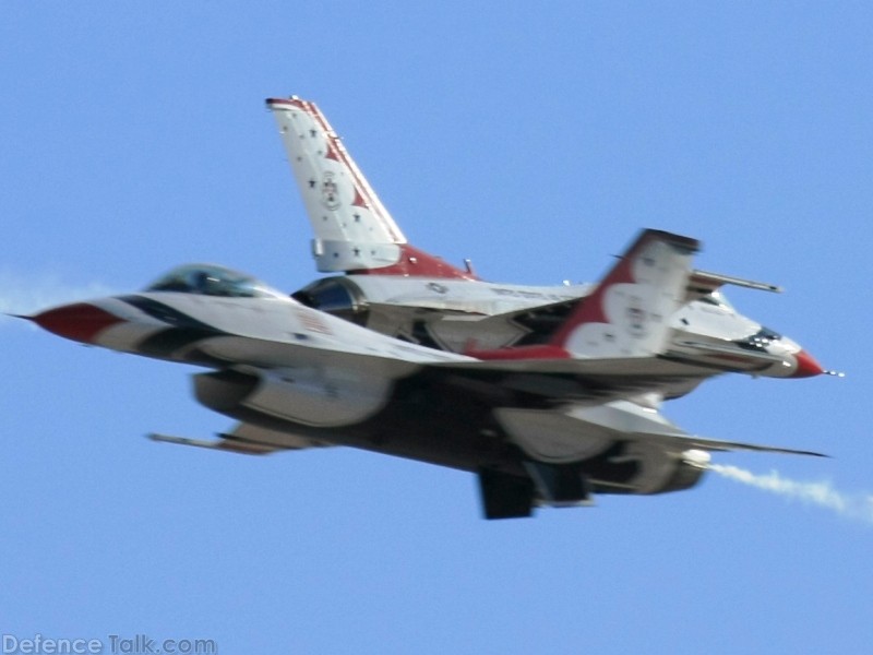 USAF Thunderbirds Flight Demonstration Team