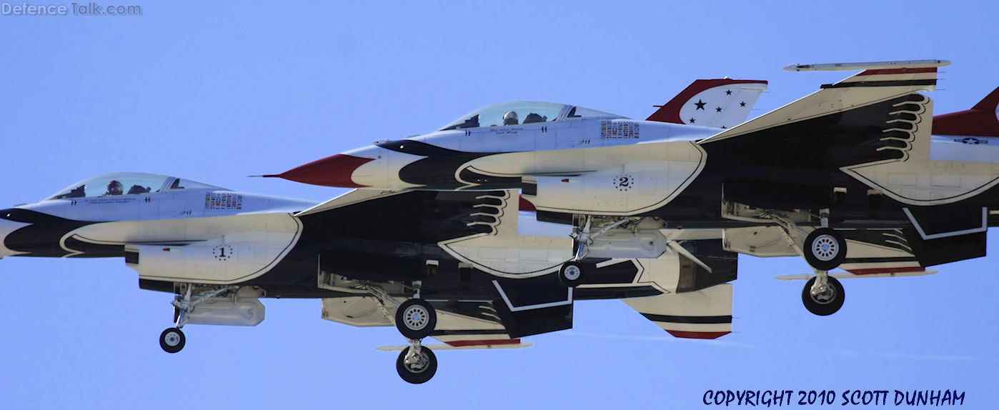 USAF Thunderbirds Flight Demonstration Team