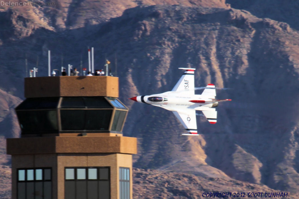 USAF Thunderbirds Flight Demonstration Team