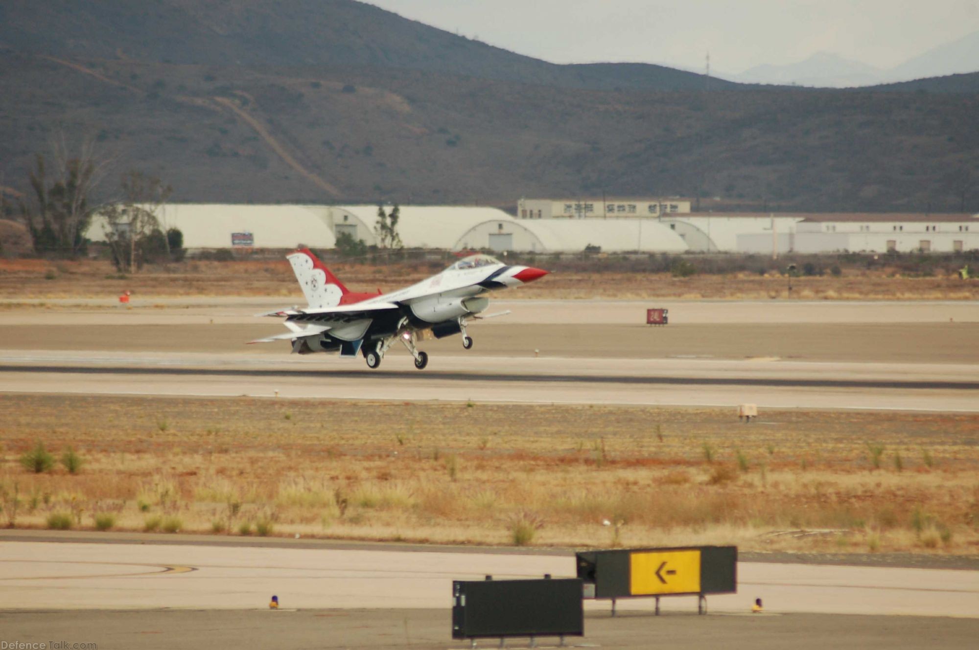 USAF Thunderbirds Miramar 2007