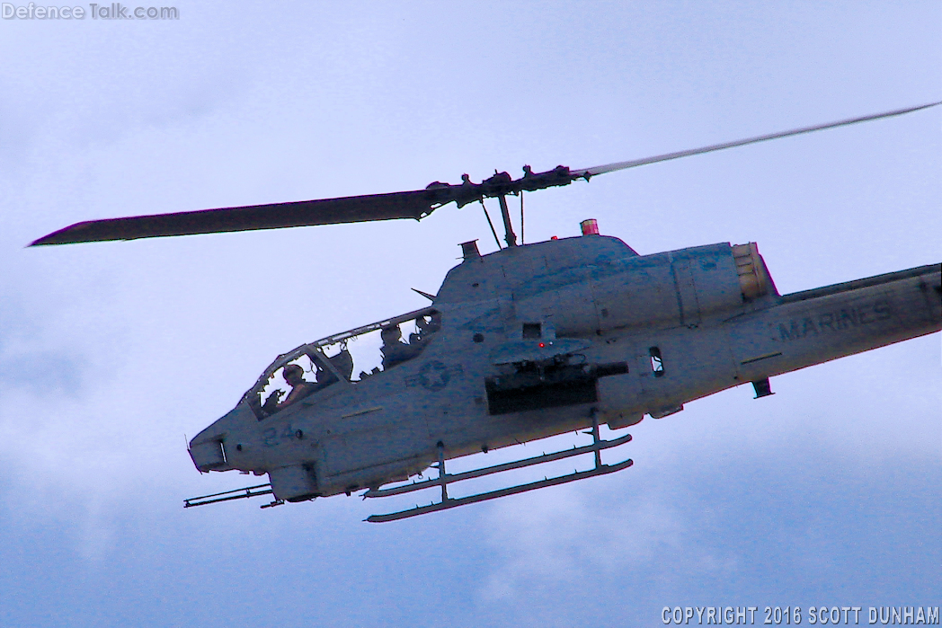 USMC AH-1W Super Cobra Gunship Attack Helicopter