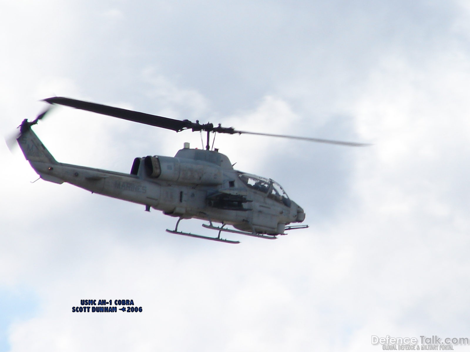 USMC AH-1W Super Cobra Helicopter Gunship