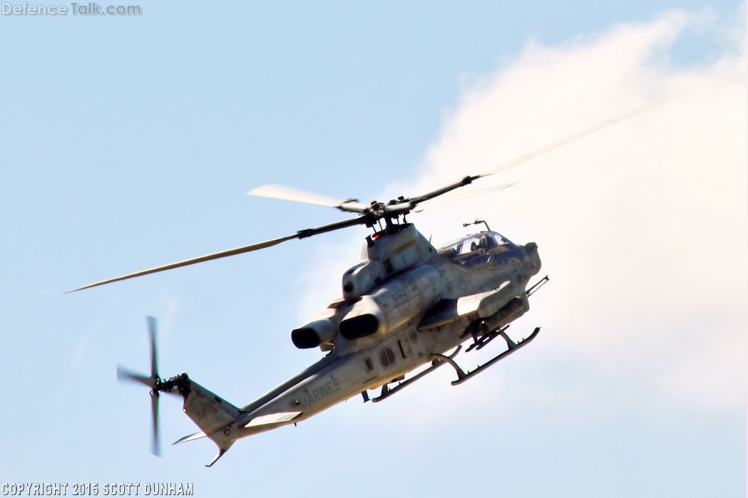 USMC AH-1Z Viper Helicopter Gunship