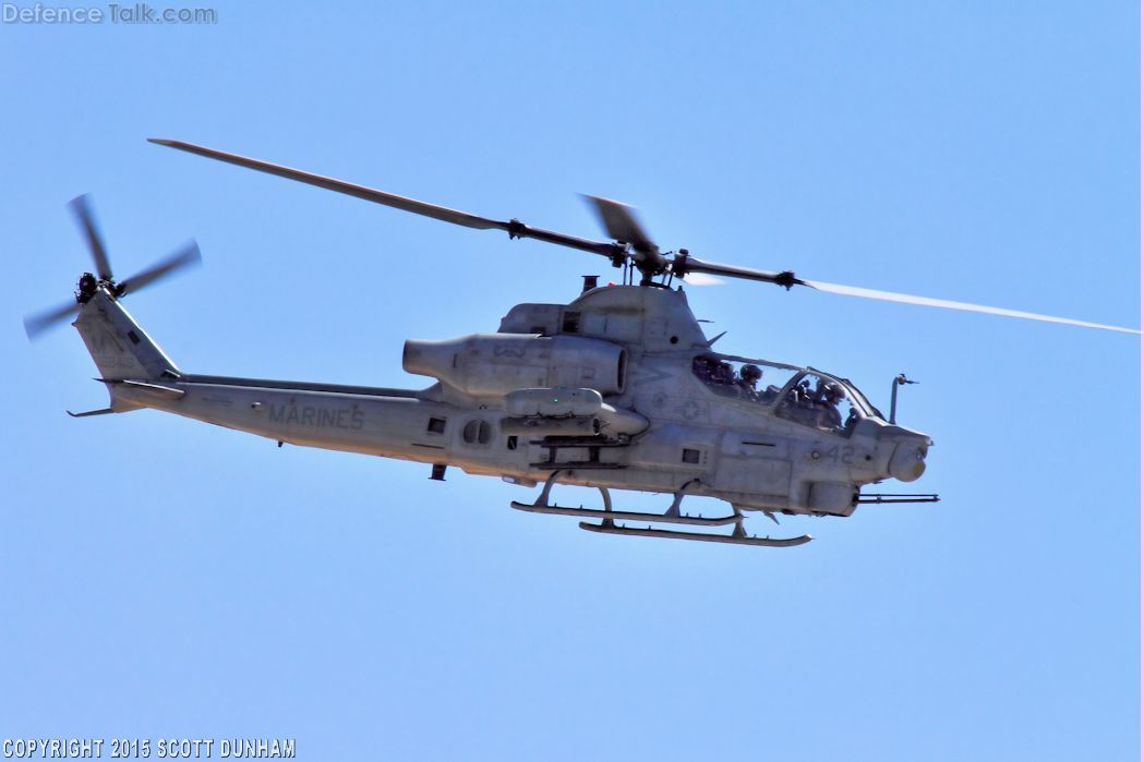 USMC AH-1Z Viper Helicopter Gunship