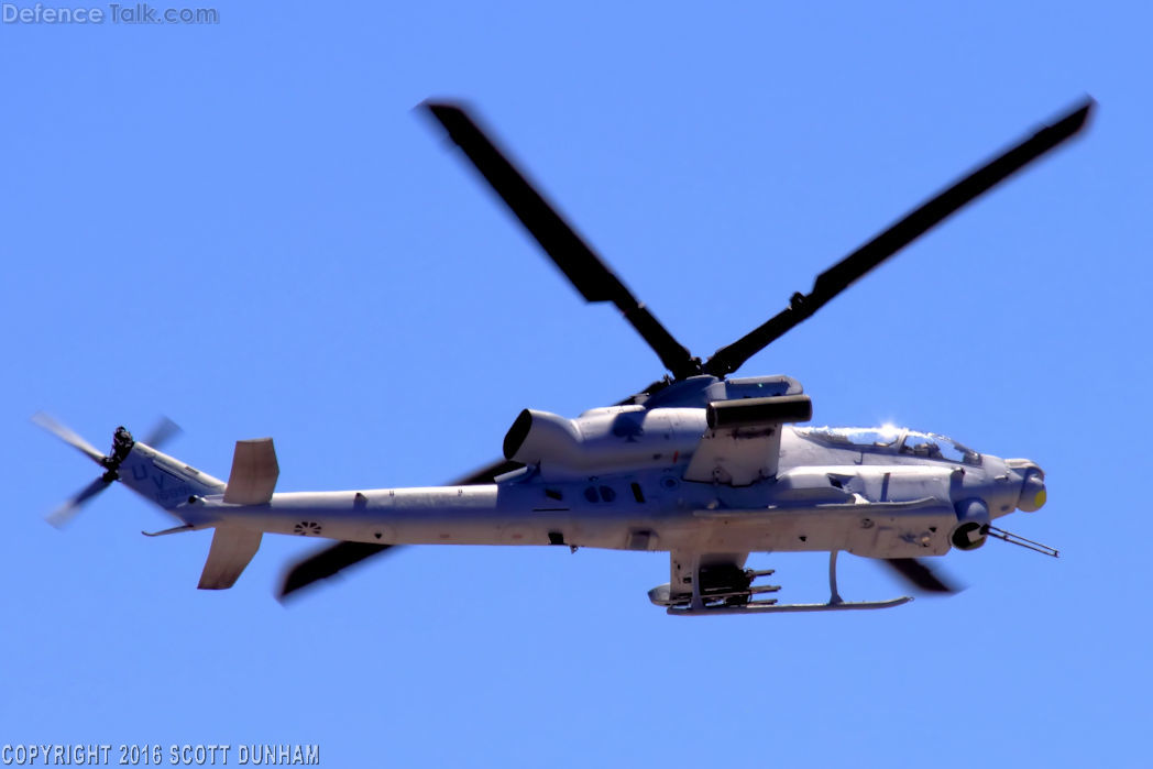 USMC AH-1Z Viper Helicopter Gunship