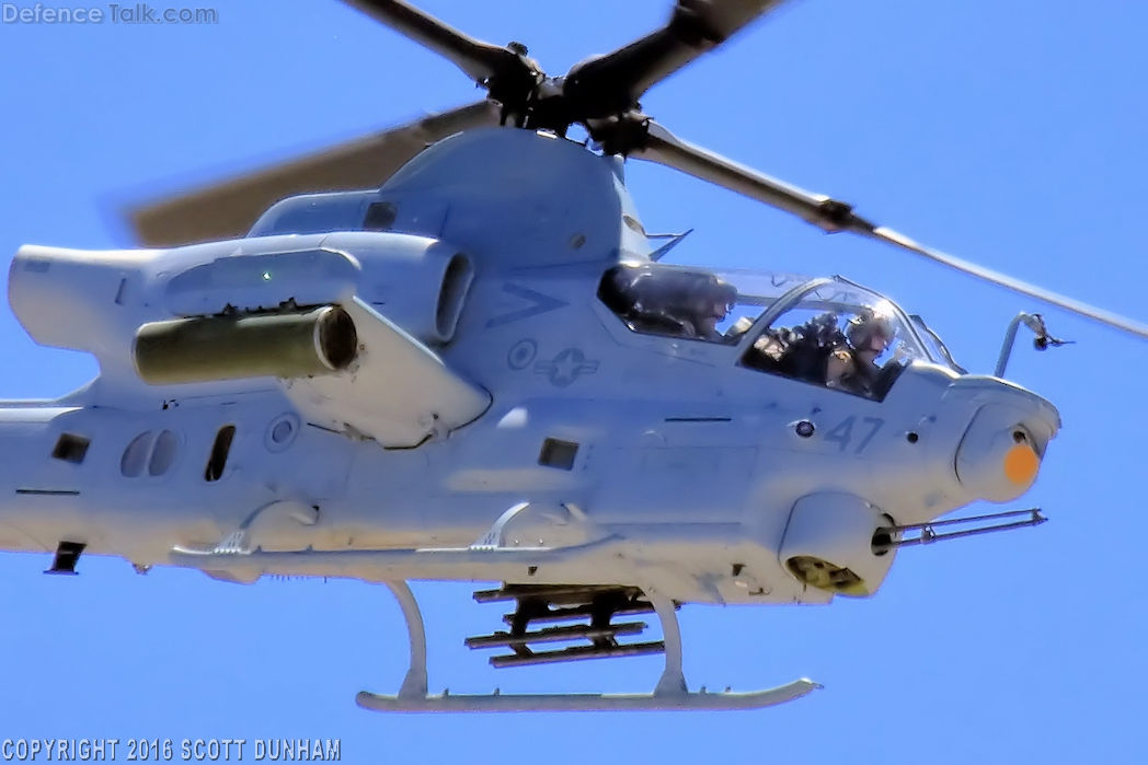 USMC AH-1Z Viper Helicopter Gunship