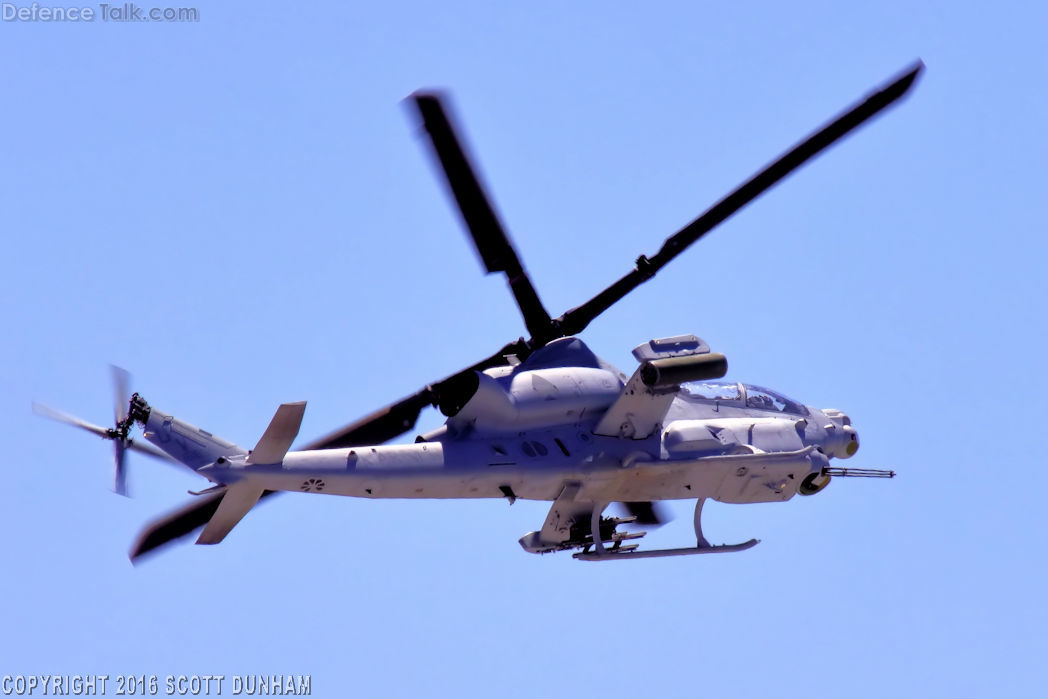 USMC AH-1Z Viper Helicopter Gunship