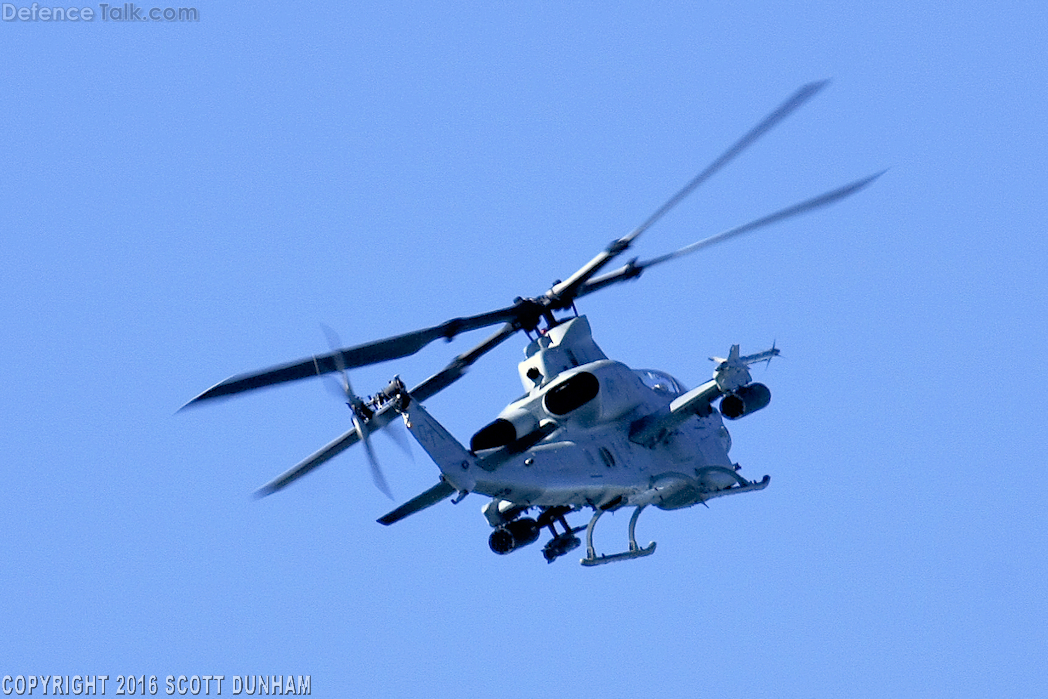 USMC AH-1Z Viper Helicopter Gunship