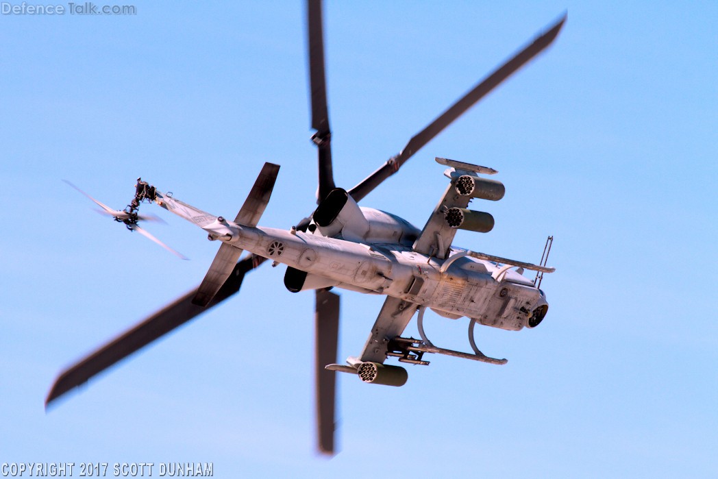 USMC AH-1Z Viper Helicopter Gunship