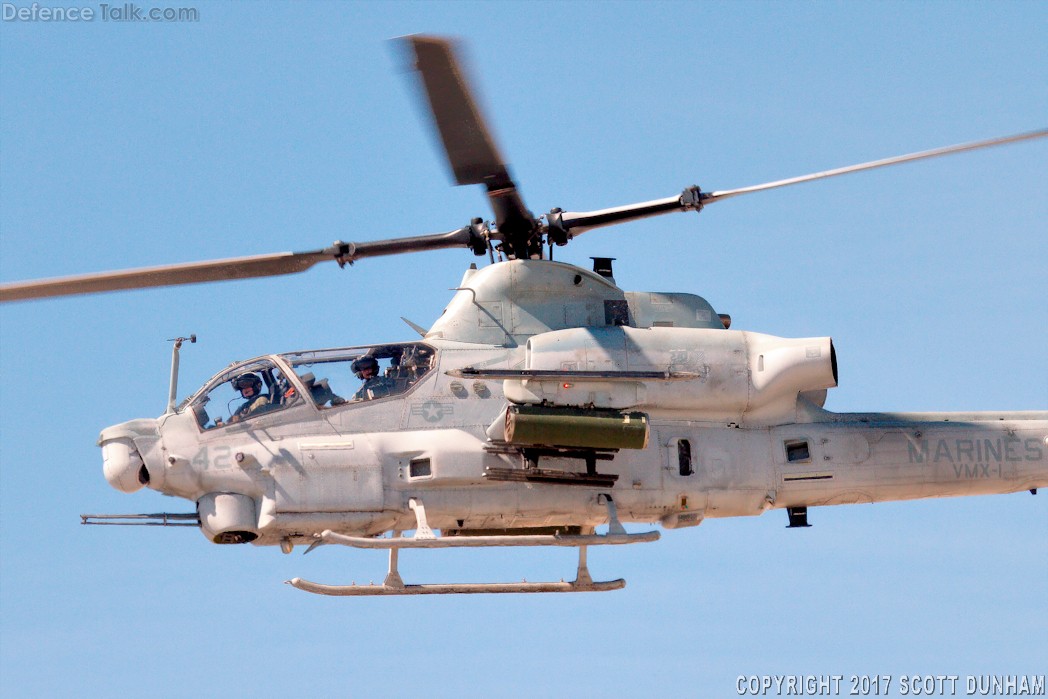 USMC AH-1Z Viper Helicopter Gunship