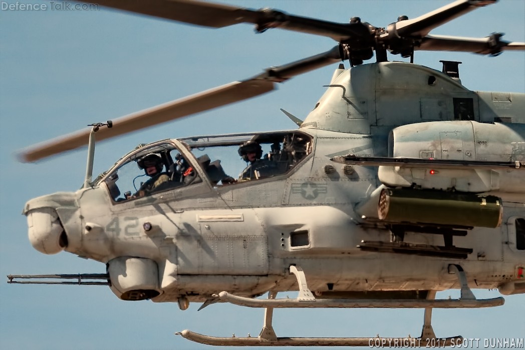 USMC AH-1Z Viper Helicopter Gunship