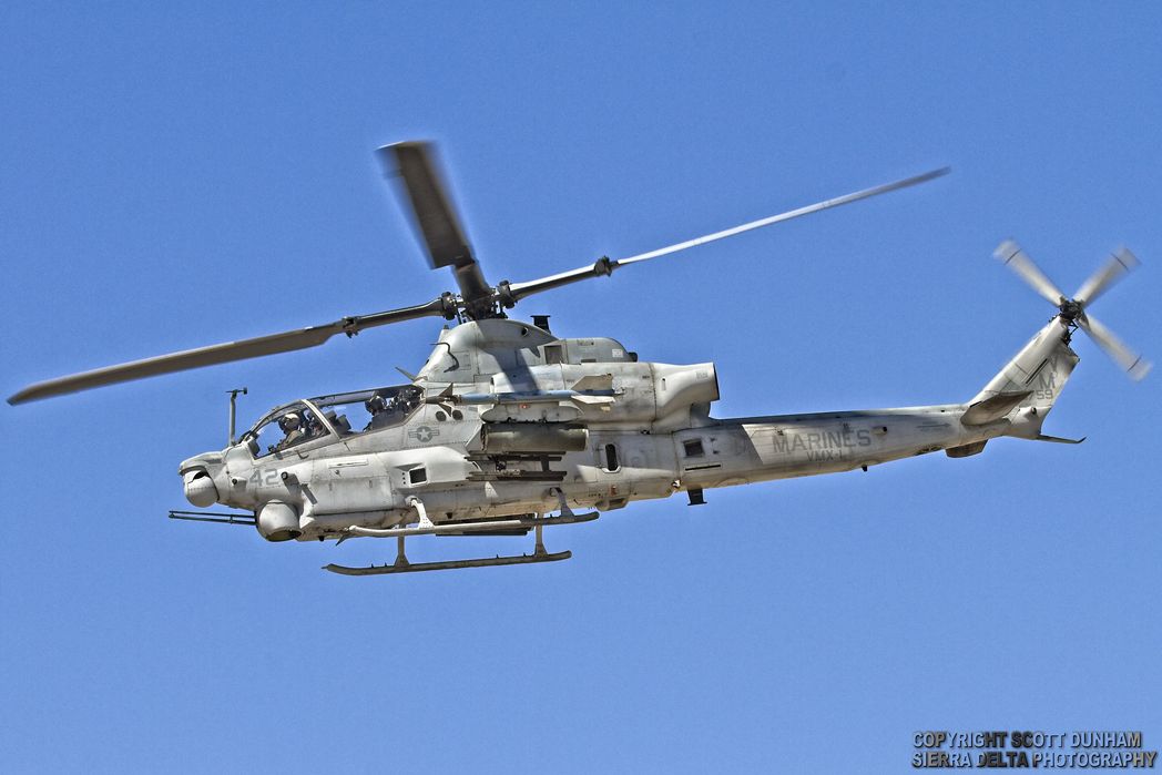 USMC AH-1Z Viper Helicopter Gunship