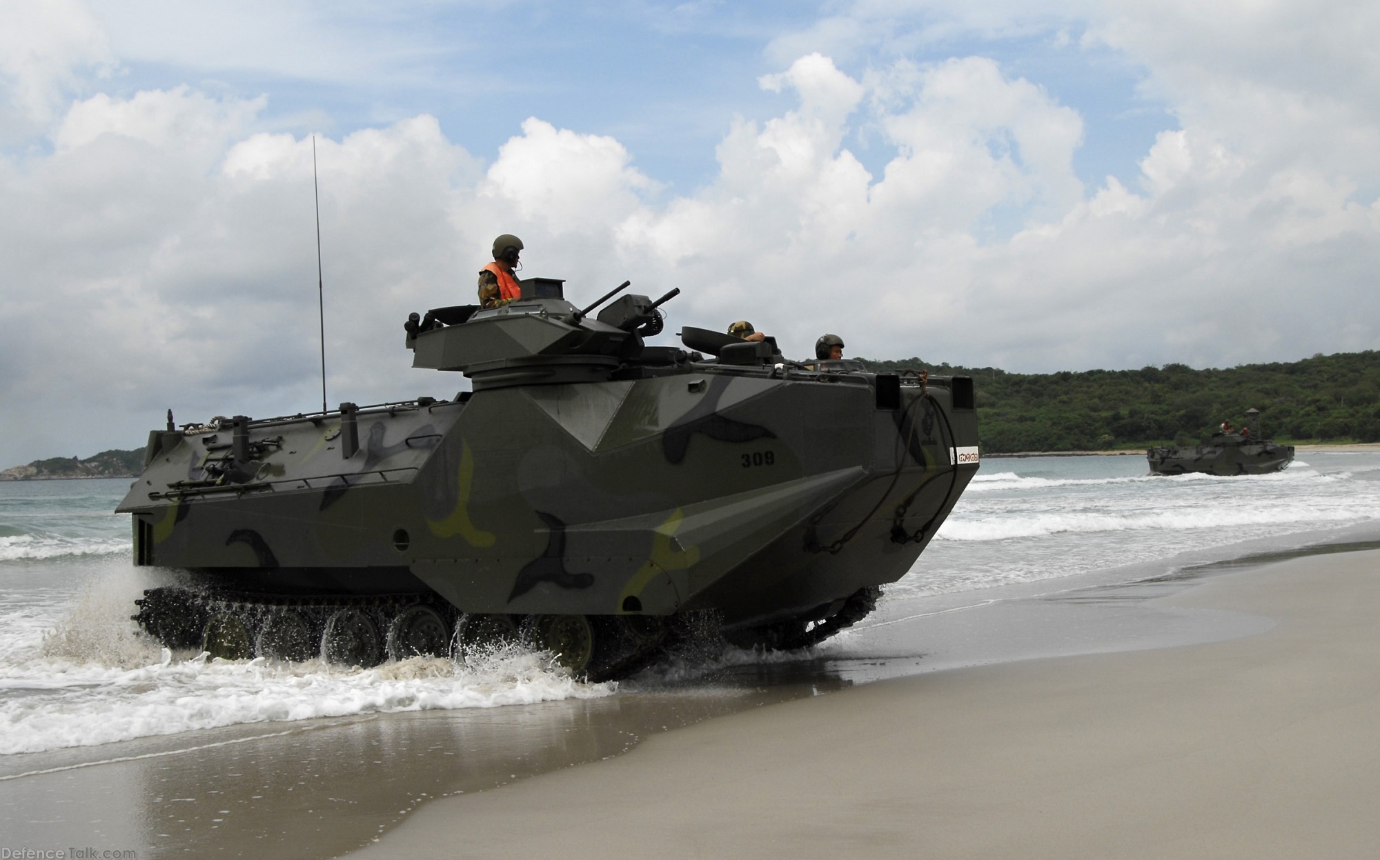 USMC Amphibious Assault Vehicle P7/A1