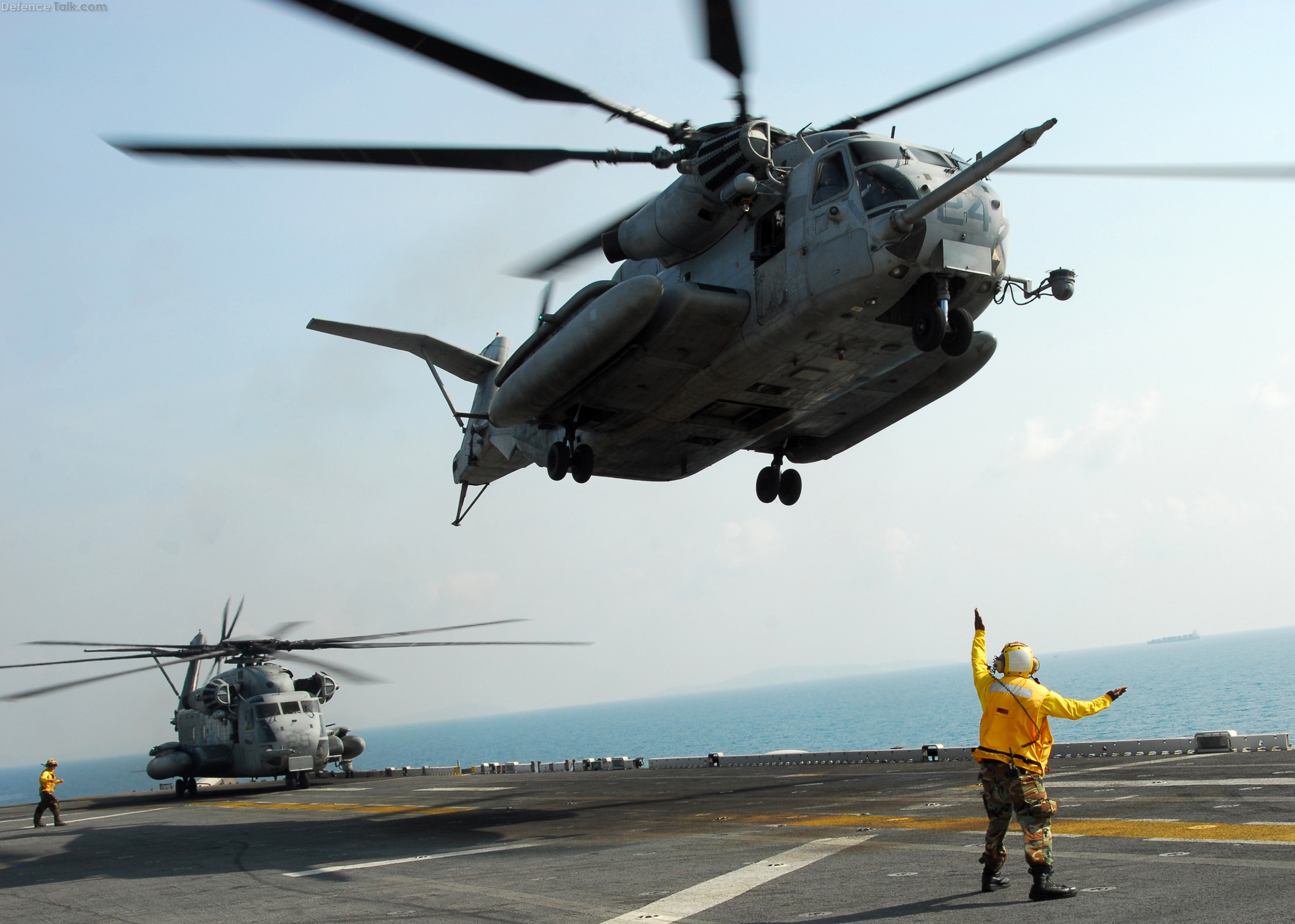 USMC CH-53E Sea Stallion helicopter