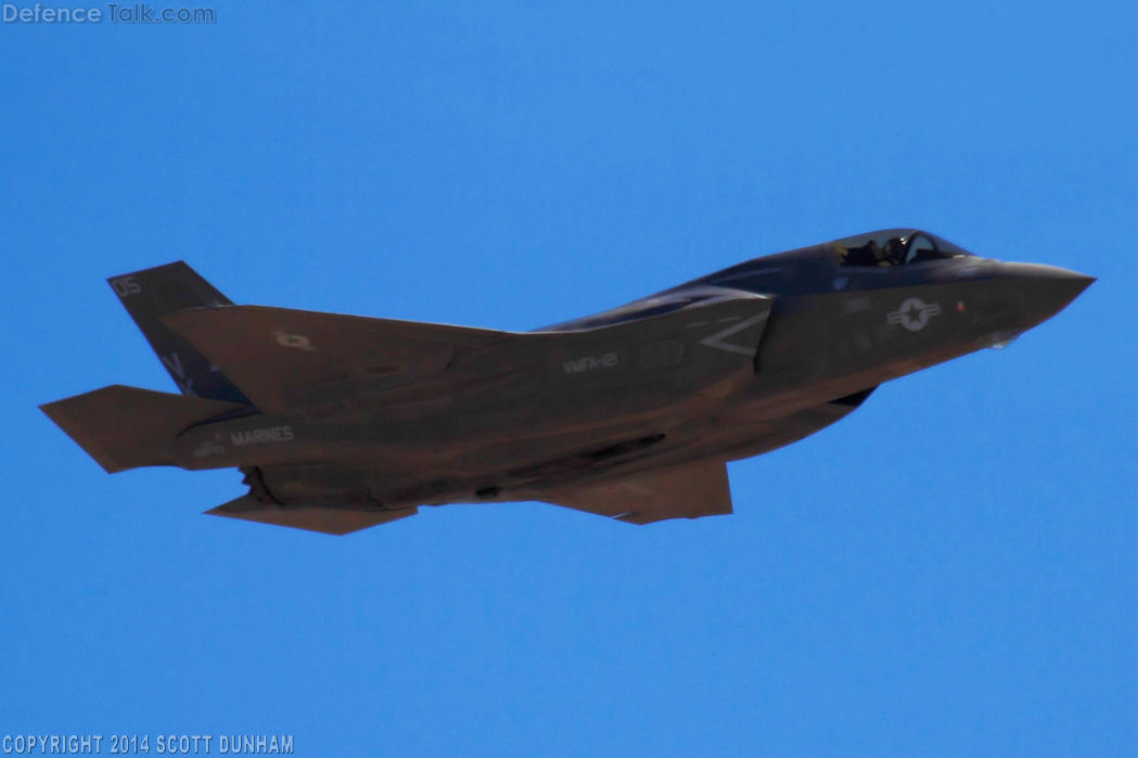 USMC F-35B Lighting II Stealth Fighter