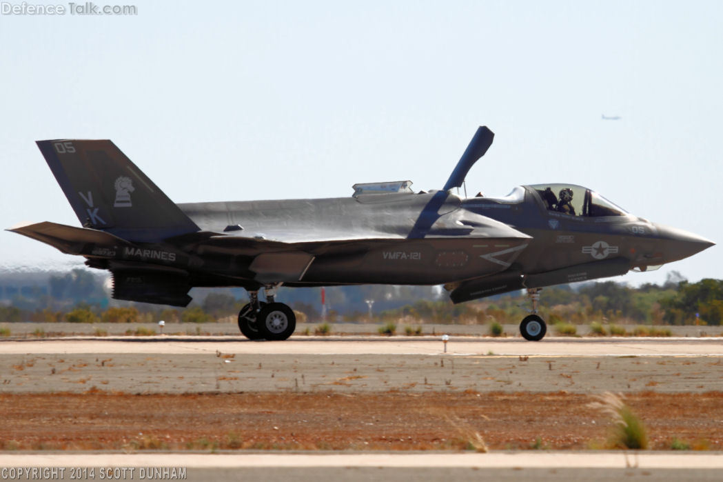 USMC F-35B Lighting II Stealth Fighter