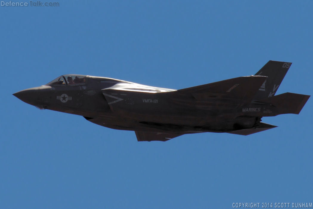 USMC F-35B Lighting II Stealth Fighter