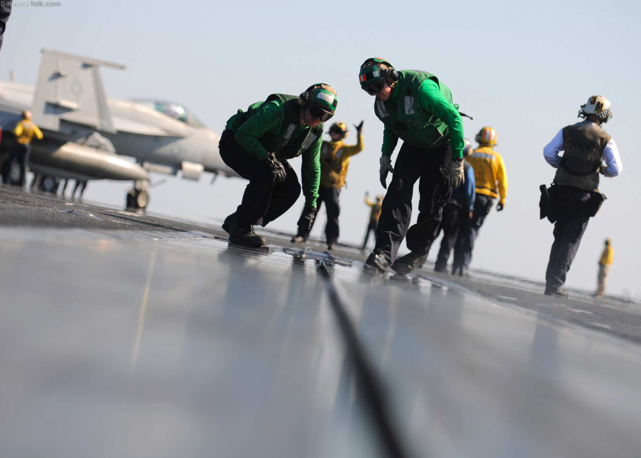 USS Abraham Lincoln (CVN 72)