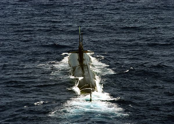 USS-Albuquerque-SSN-706-Attack submarine