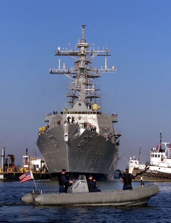 USS Cole DDG 67 - Guided Missile Destroyer - US Navy