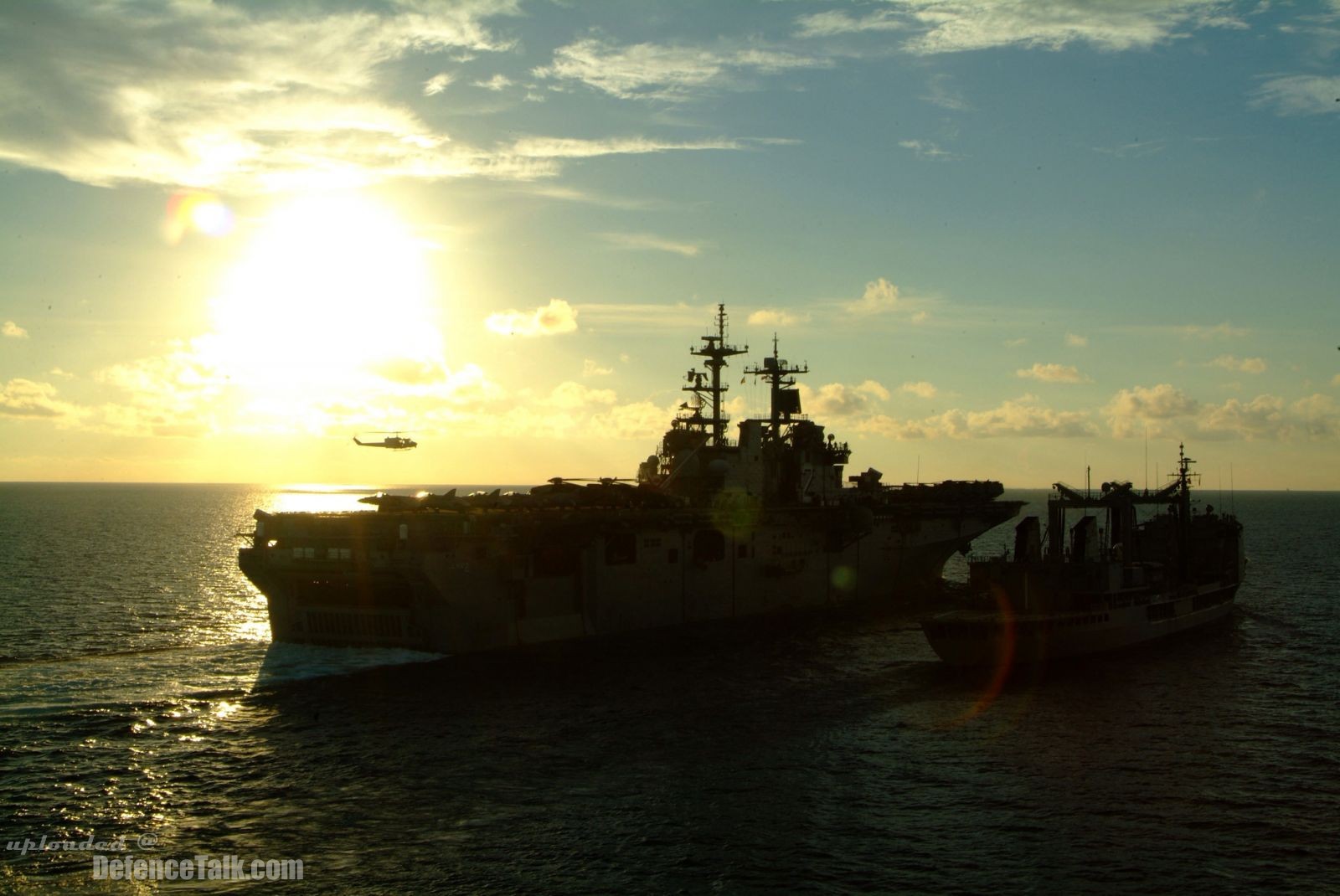 USS Essex LHD 2 & Australian Navy Auxiliary Oiler