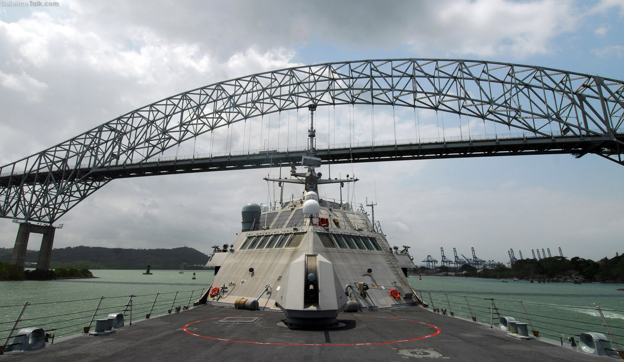 USS Freedom LCS 1