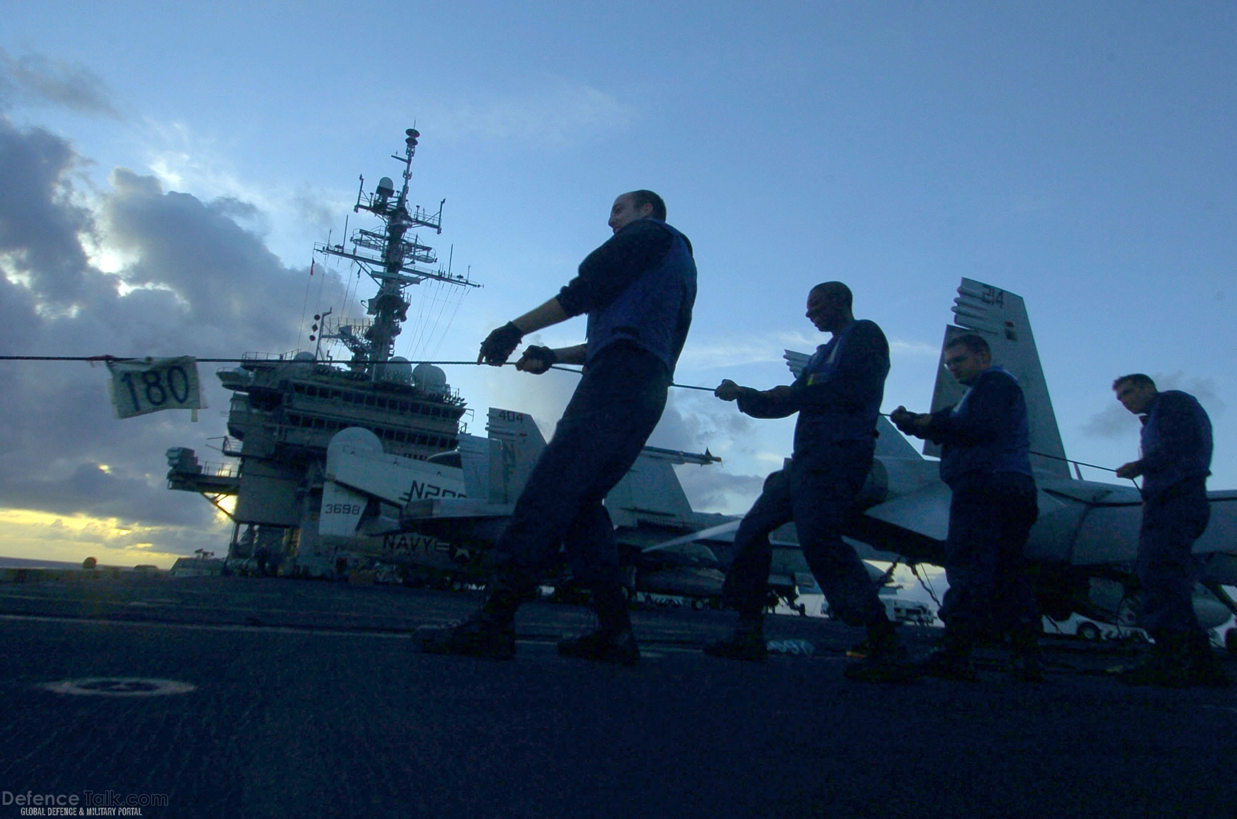 USS Kitty Hawk (CV 63) Aircraft Carrier - US Navy