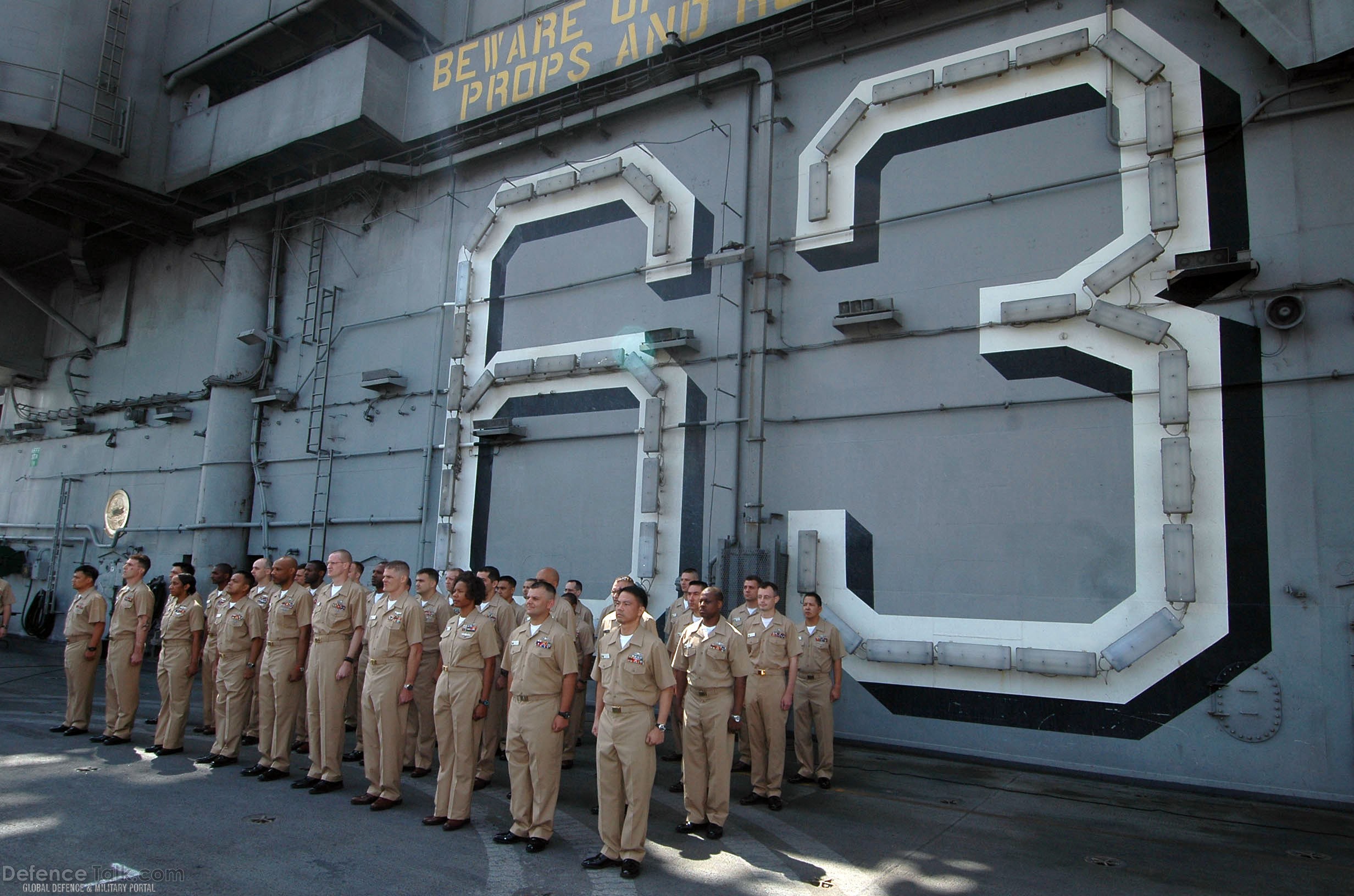 USS Kitty Hawk (CV 63) Aircraft Carrier - US Navy