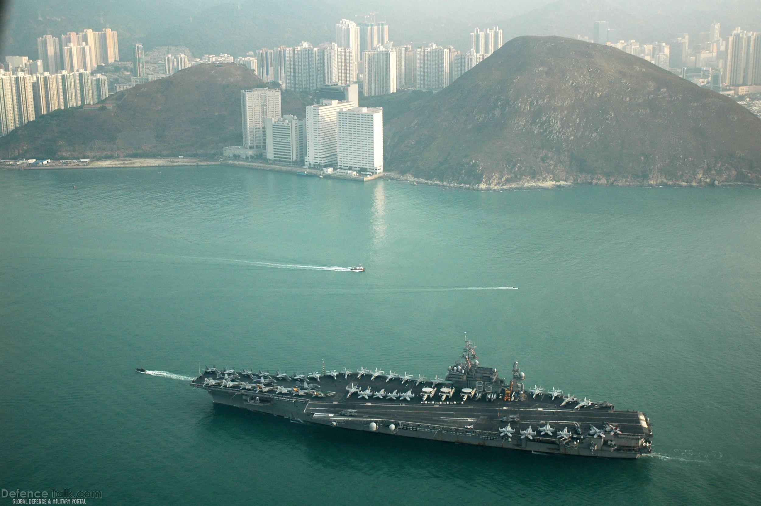 USS Kitty Hawk (CV 63) Aircraft Carrier - US Navy