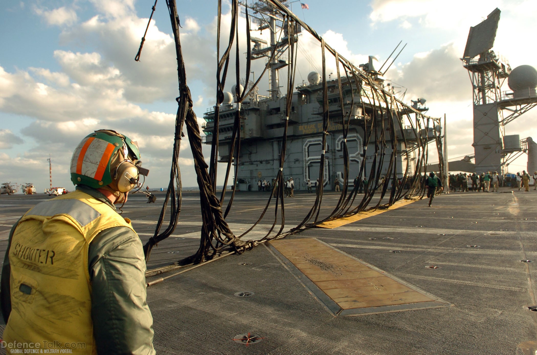 USS Kitty Hawk (CV 63) Aircraft Carrier - US Navy