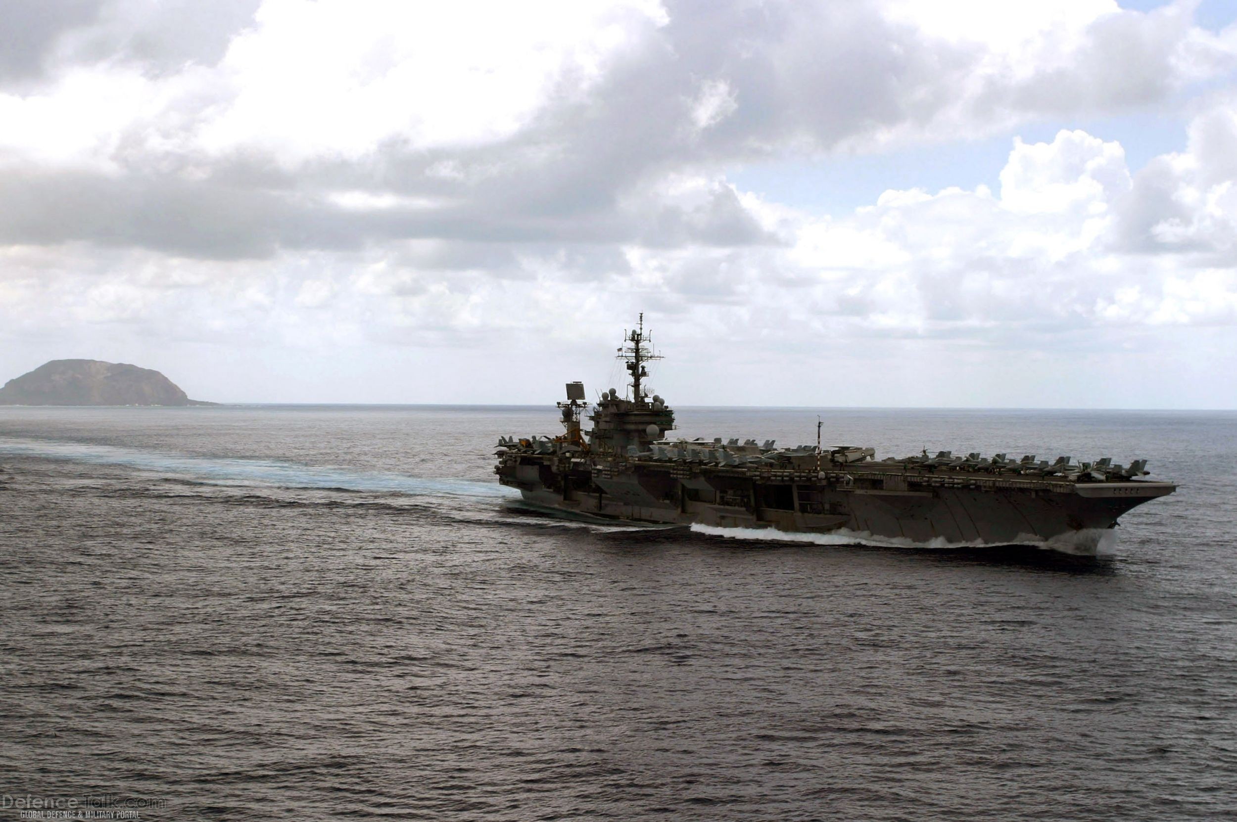 USS Kitty Hawk (CV 63) Aircraft Carrier - US Navy