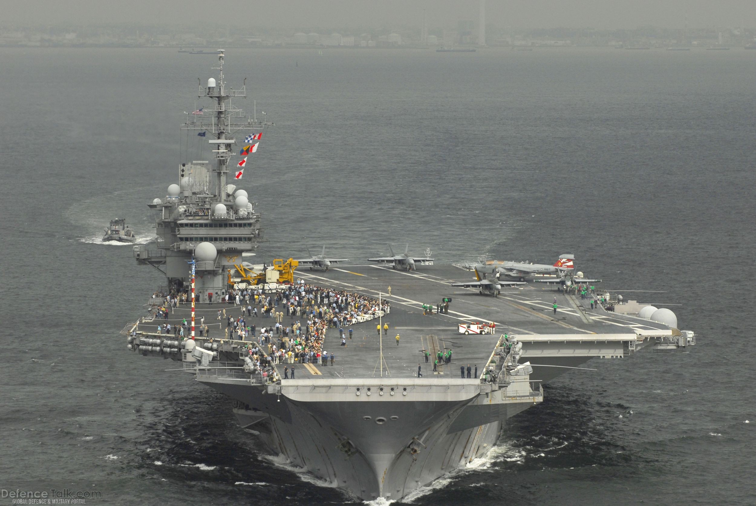 USS Kitty Hawk (CV 63) Aircraft Carrier - US Navy