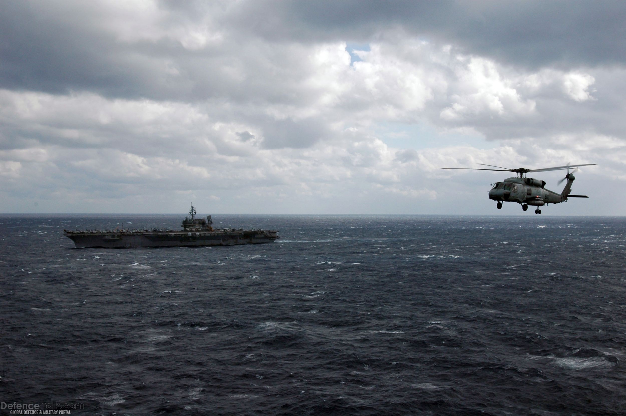 USS Kitty Hawk (CV 63) Aircraft Carrier - US Navy