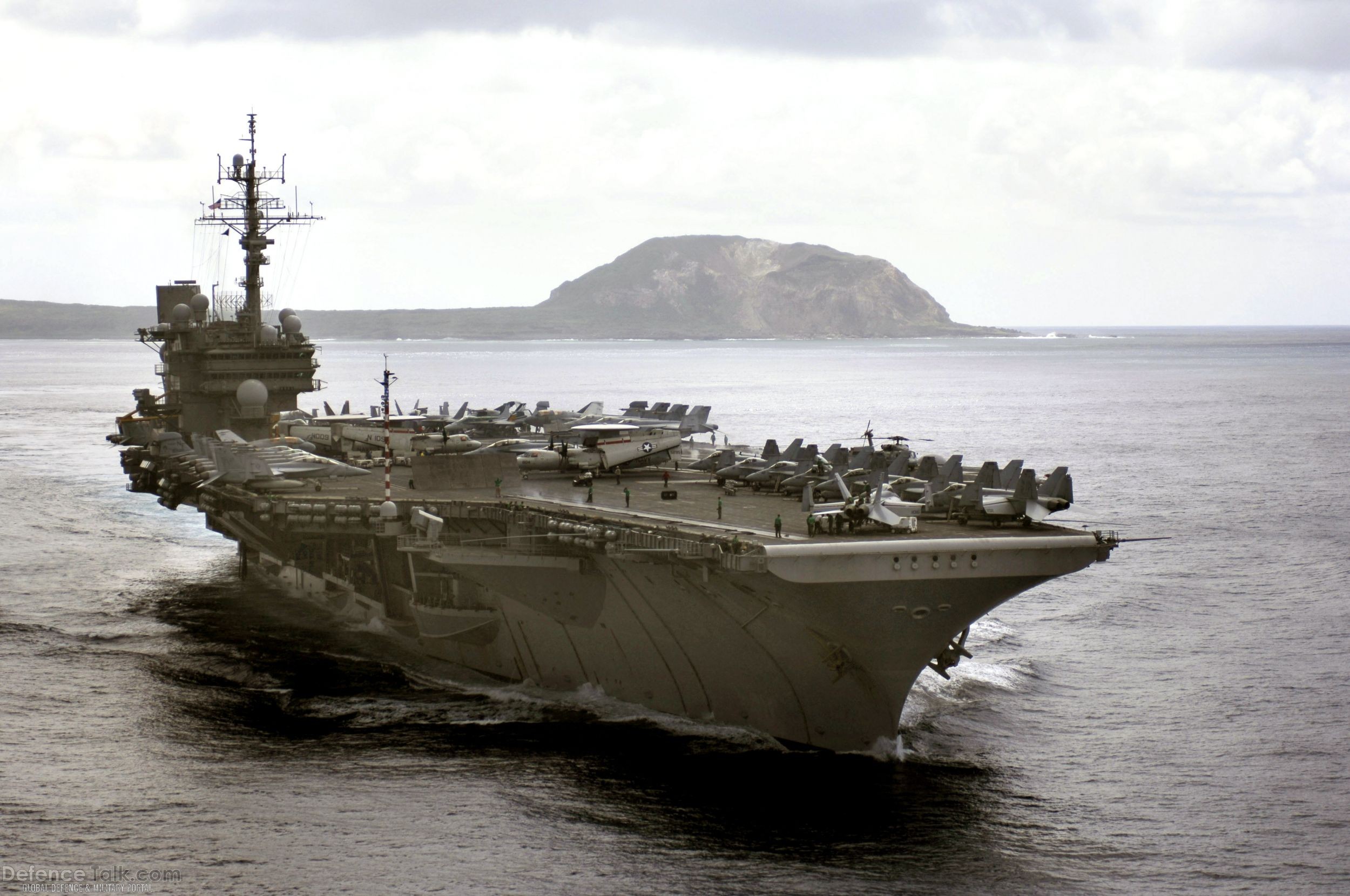 USS Kitty Hawk (CV 63) Aircraft Carrier - US Navy