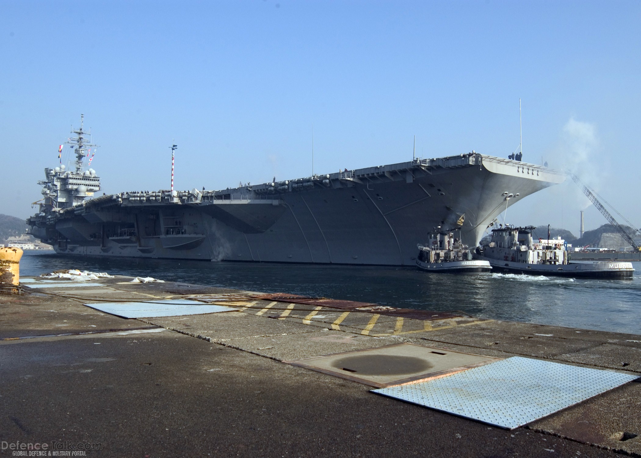 USS Kitty Hawk (CV 63) - US Navy