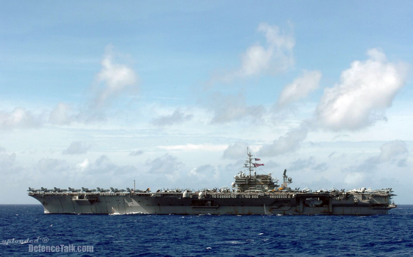 USS Kitty Hawk (CV 63) - Valiant Shield 2006.