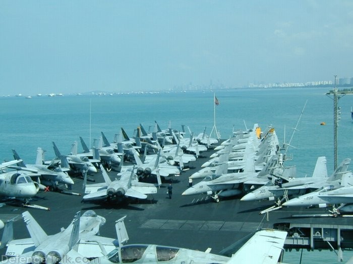 USS Kitty Hawk in Singapore 2002