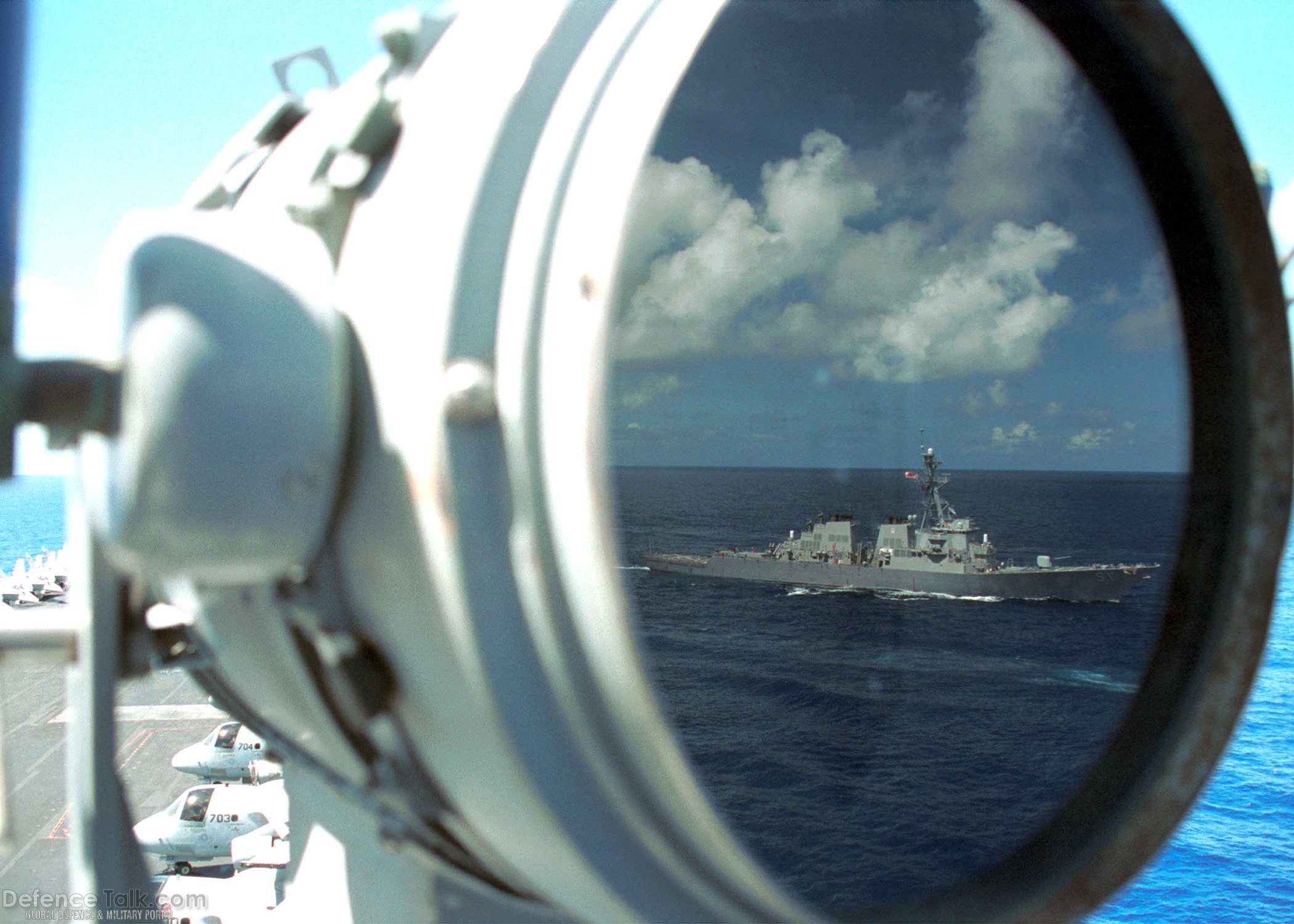 USS Mahan (DDG 72) - US Navy