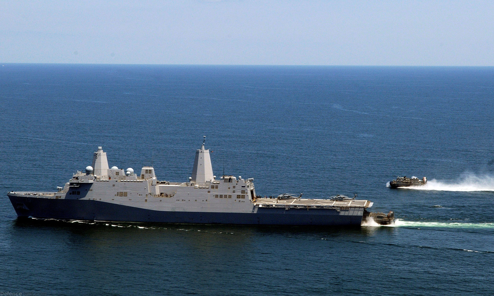 USS Mesa Verde (LPD 19) Amphibious Transport Dock Ship
