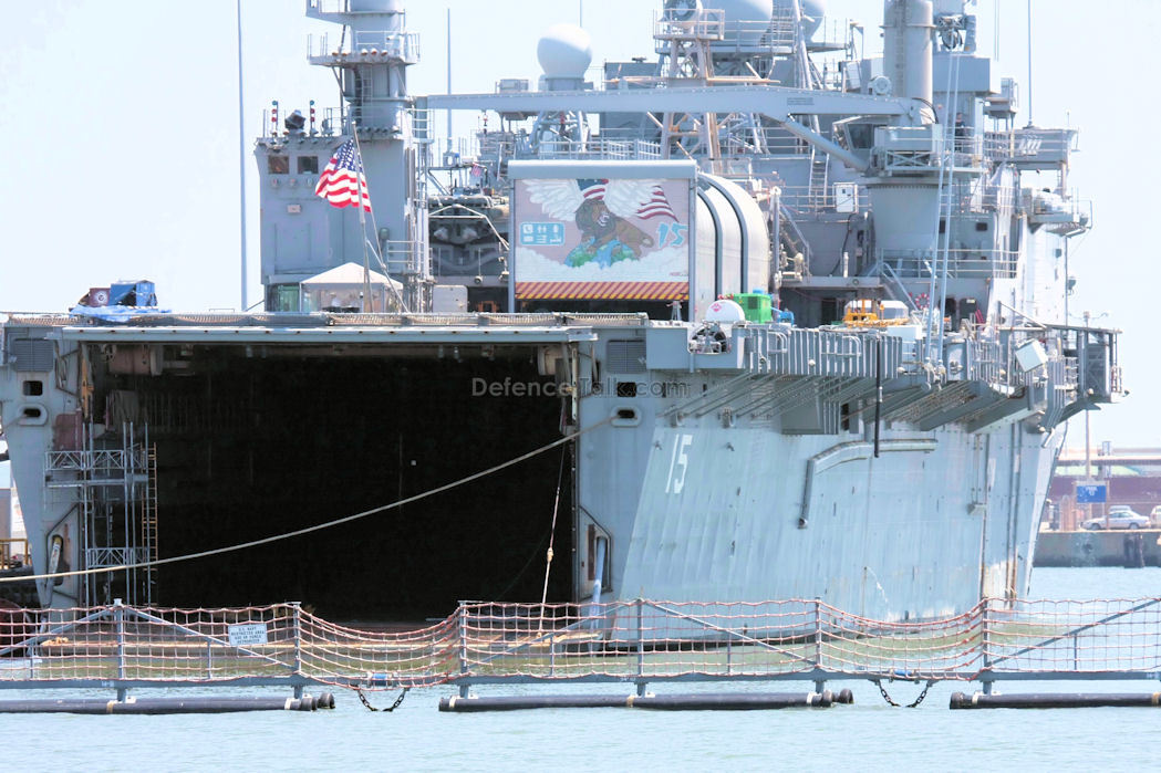 USS Ponce LPD-15 Amphibious Transport Dock