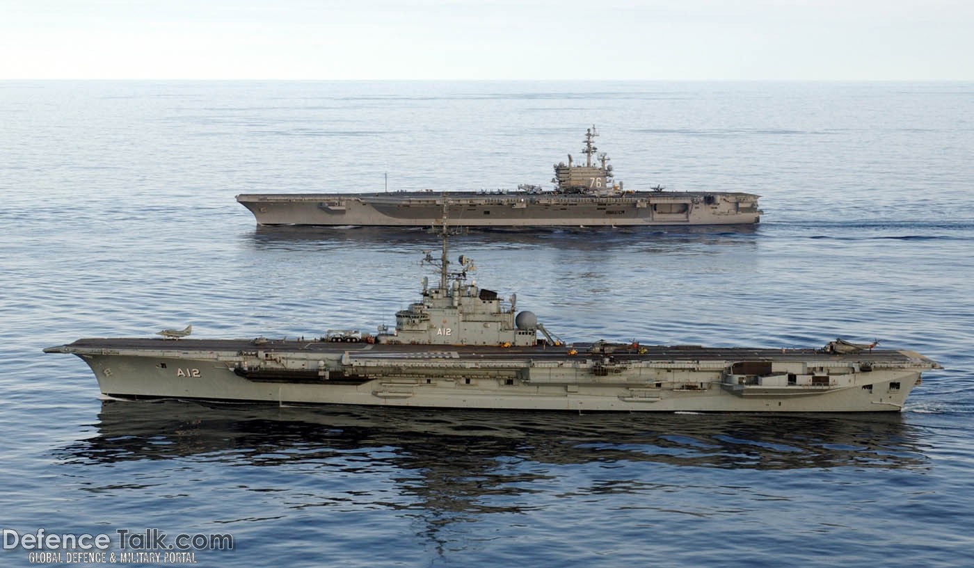 USS Ronald Reagan (CVN 76) - US Navy