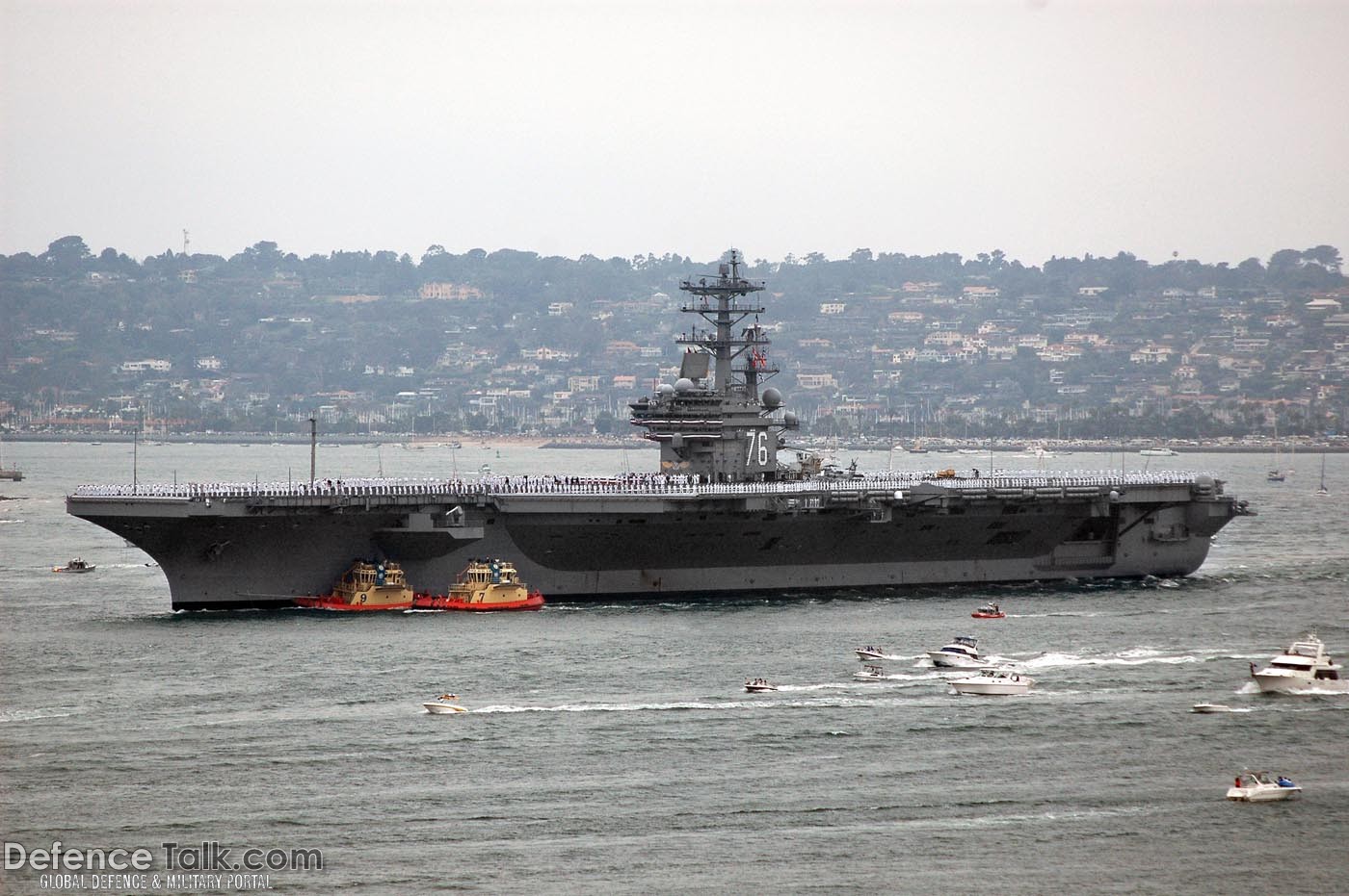 USS Ronald Reagan (CVN 76) - US Navy