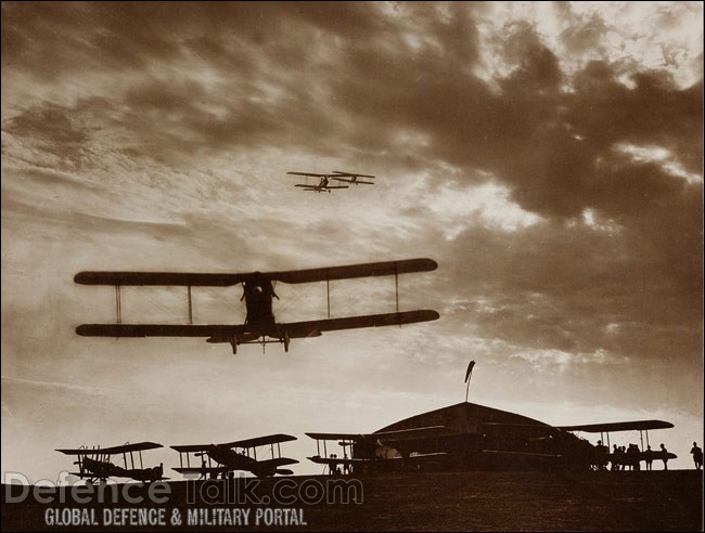 World War 1 photo by Frank Hurley