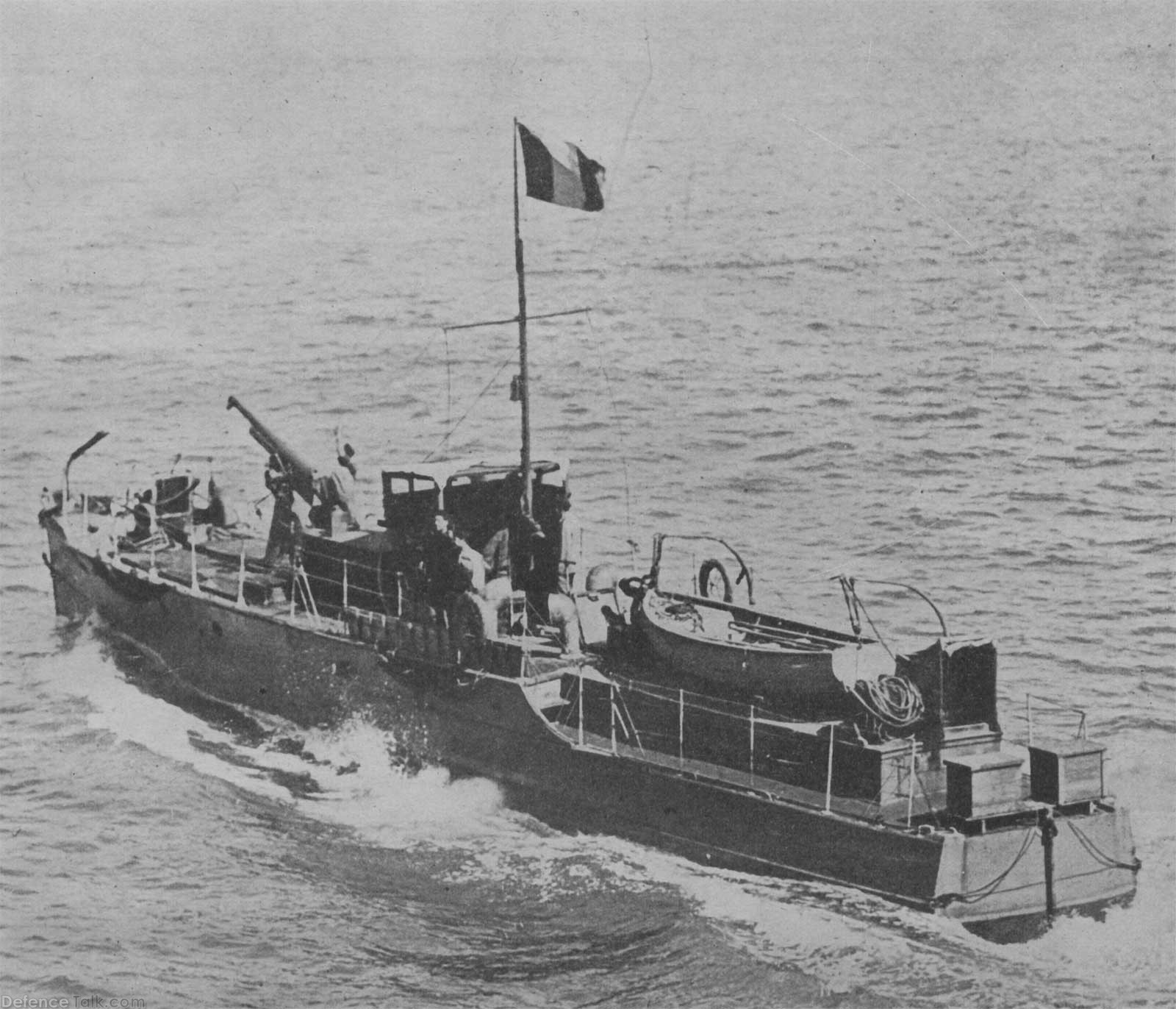 ww_fr_sub_chaser_01