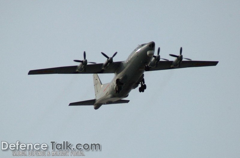 Y-8 ELINT - People's Liberation Army Air Force