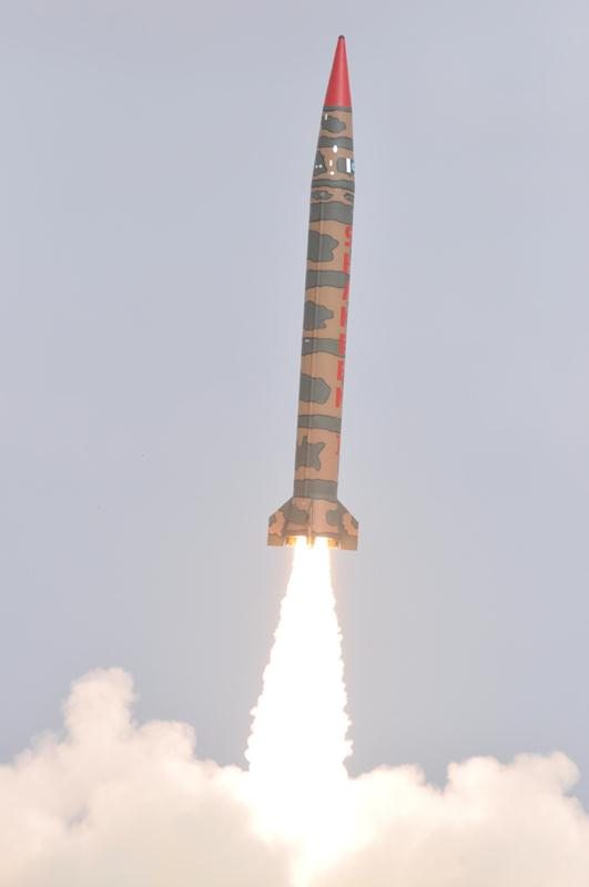 Pakistan tests nuclear-capable ballistic missile | DefenceTalk