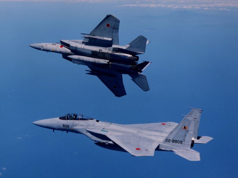https://www.defencetalk.com/wp-content/uploads/2015/01/fighter-jet-f-15-japan.jpg
