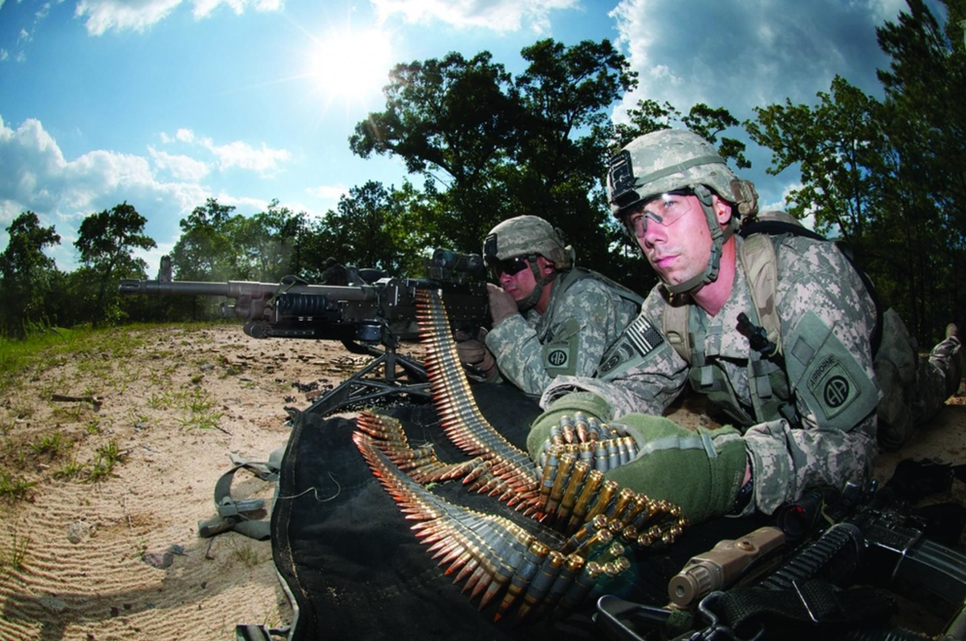 M240B machine gun