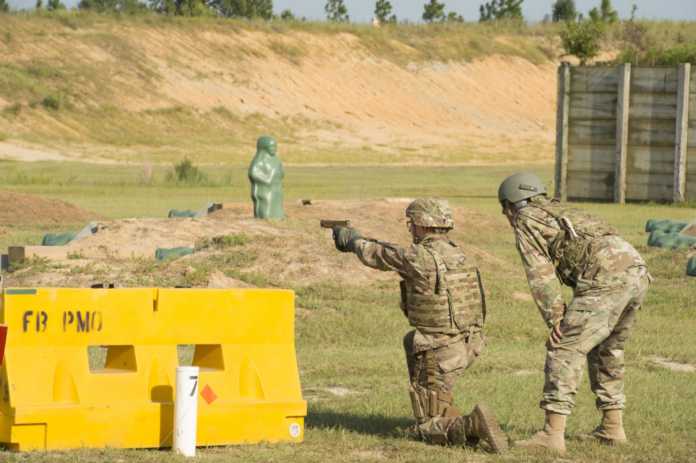 SigSauerP320-modular-handgun-system-US-Army
