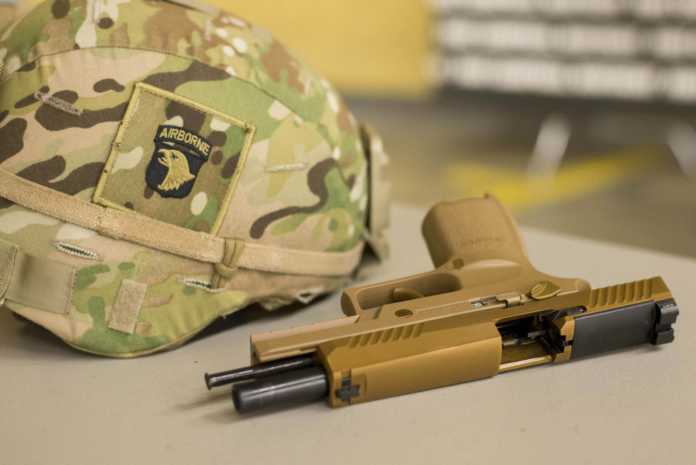 M17-modular-handgun-system-us-army1